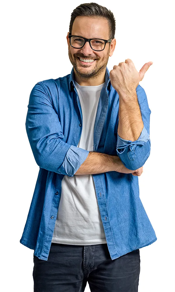 Mann zeigt die Vorteile von Umzüge Brandlmeier